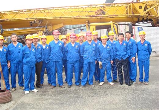 奔赴都江堰,整裝待發(fā)_看圖王.jpg 奔赴都江堰,整裝待發(fā)_看圖王.jpg